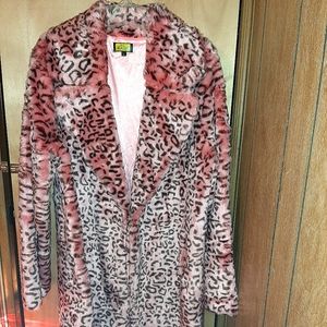 Brand new brown and pink faux fur coat with pink lining. Never worn. Sz L/XL